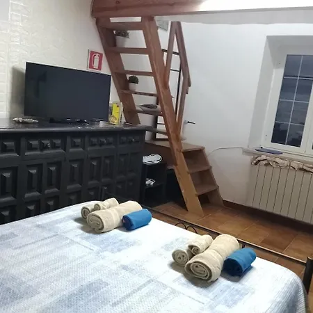Apartment Casa Via Trinita *
