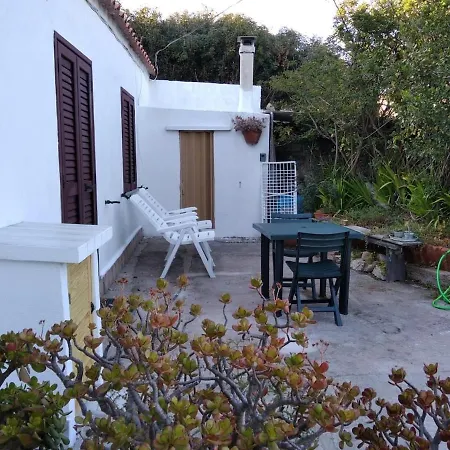 Casa Via Trinita * La Maddalena (Sassari)
