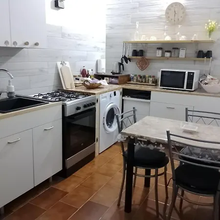 Casa Via Trinita Apartment *